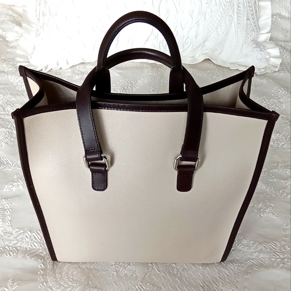 Patek Philipe "Le Voyage" Tote Bag - Picture 2 of 14